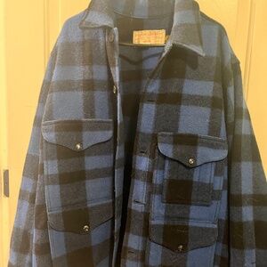 Filson Machinaw Cruiser Size 48